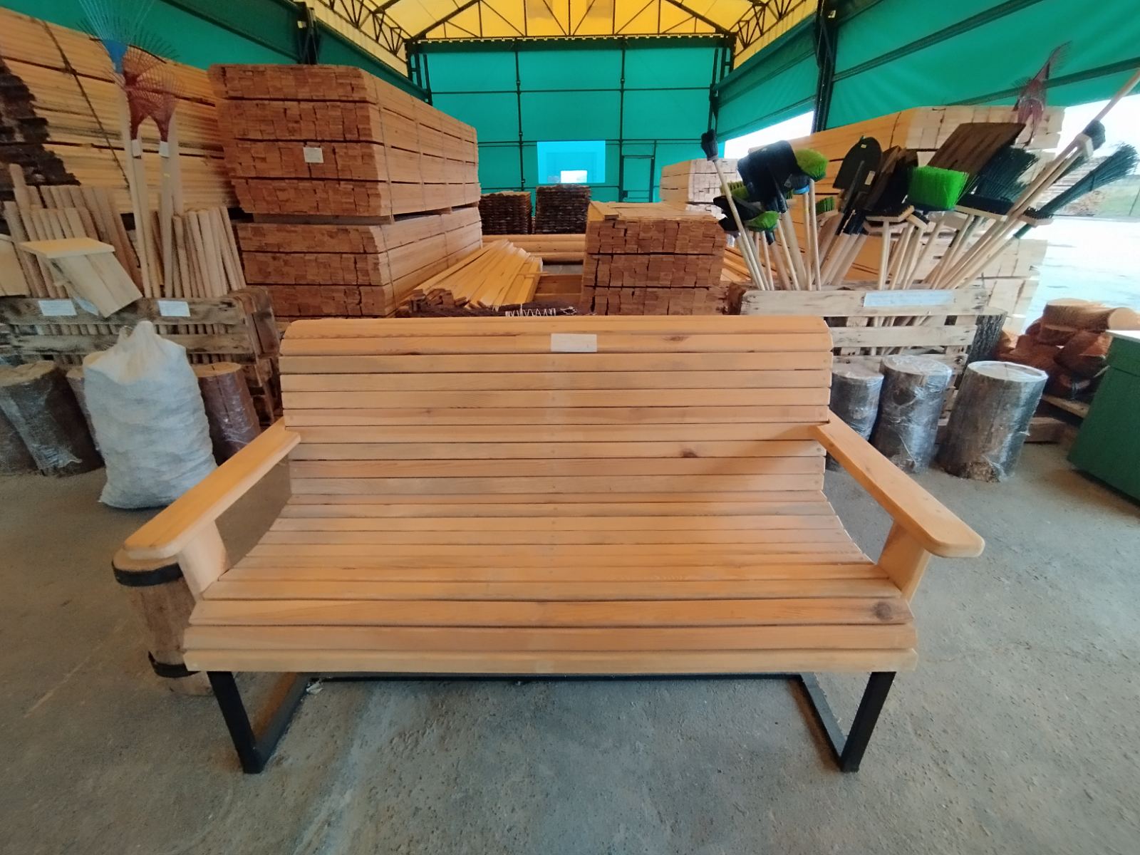 Скамья садовая